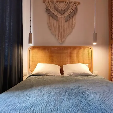Kowalska No 4 *